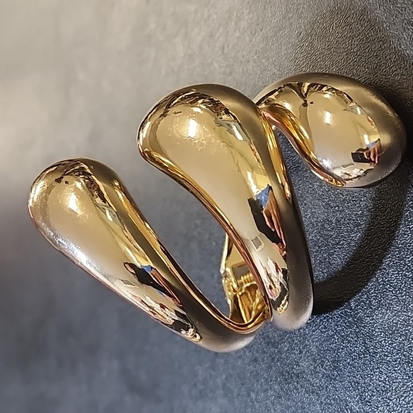 ZARA Large Rigid Triple Bracelet - Picture 10 of 14